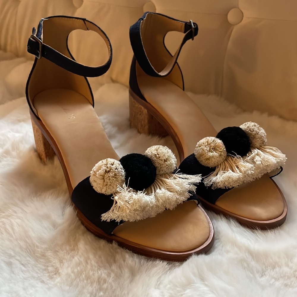 Saludos sandals